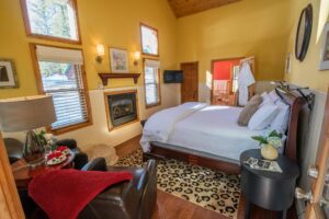 Cedar Suite elliott house cedar king suite