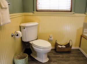 Sugar Pine Suite elliott house sp bath toilet