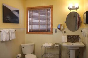 Sequoia Suite sequoia pedestal sink hotel